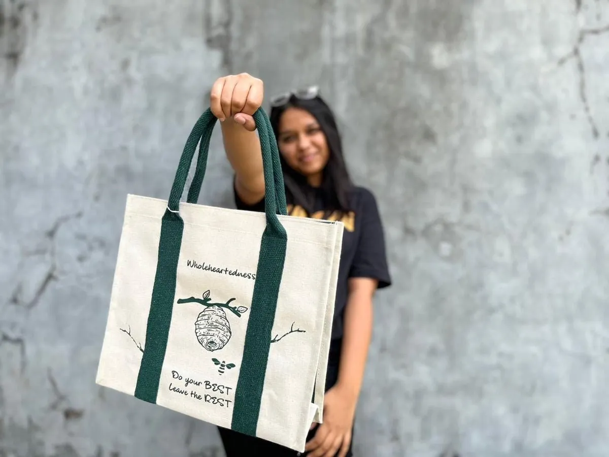 Mindful Canvas Tote Bag- Bee Print