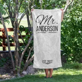 Mr and Mrs Beach Towel, Wifey Hubby Personalized Swimming Pool Towel With Name, Husband and Wife Newlyweds Custom Wedding Gifts