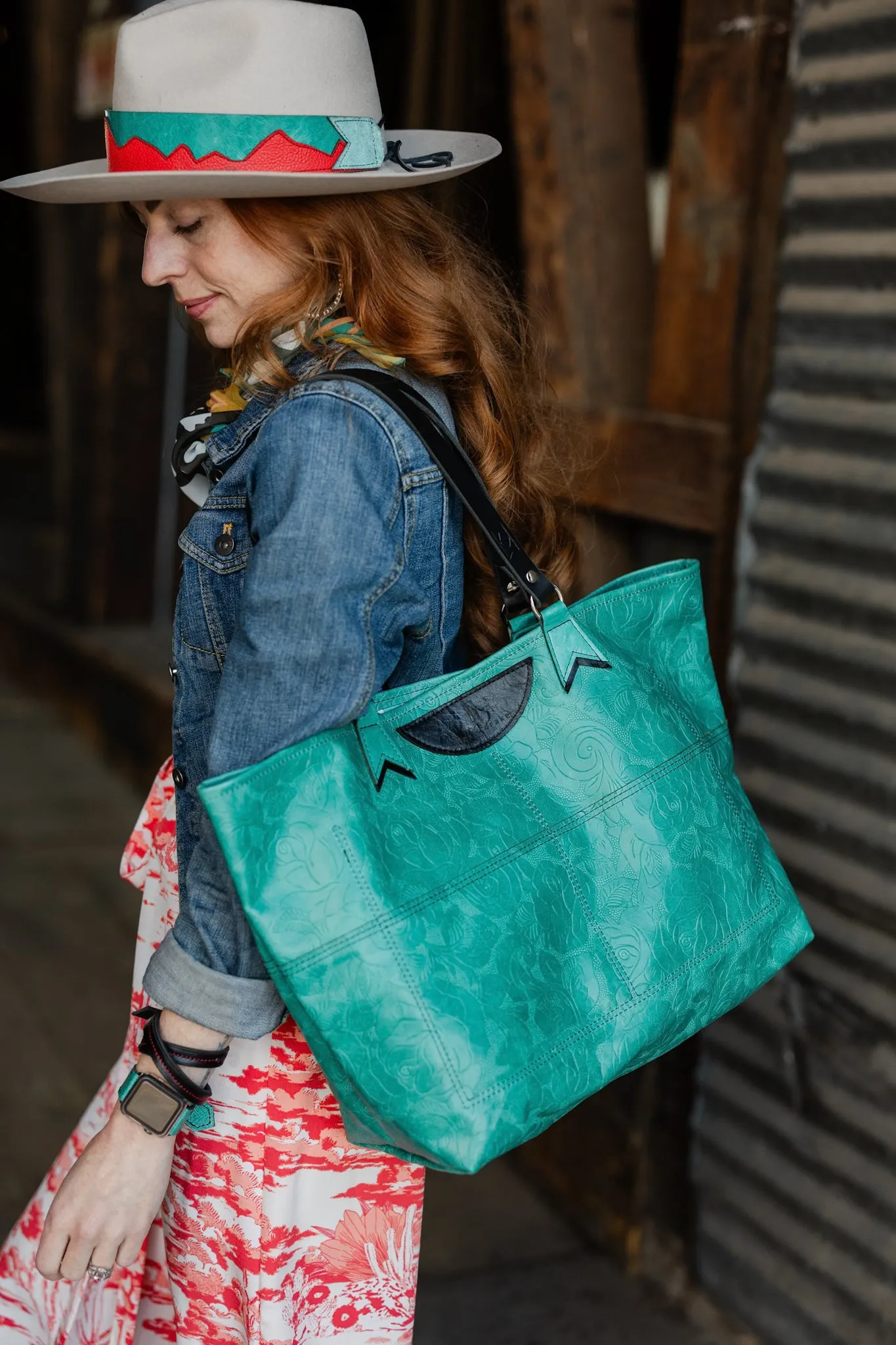 Rodeo Collection | Charlotte Shoulder Tote | Cactus Rose