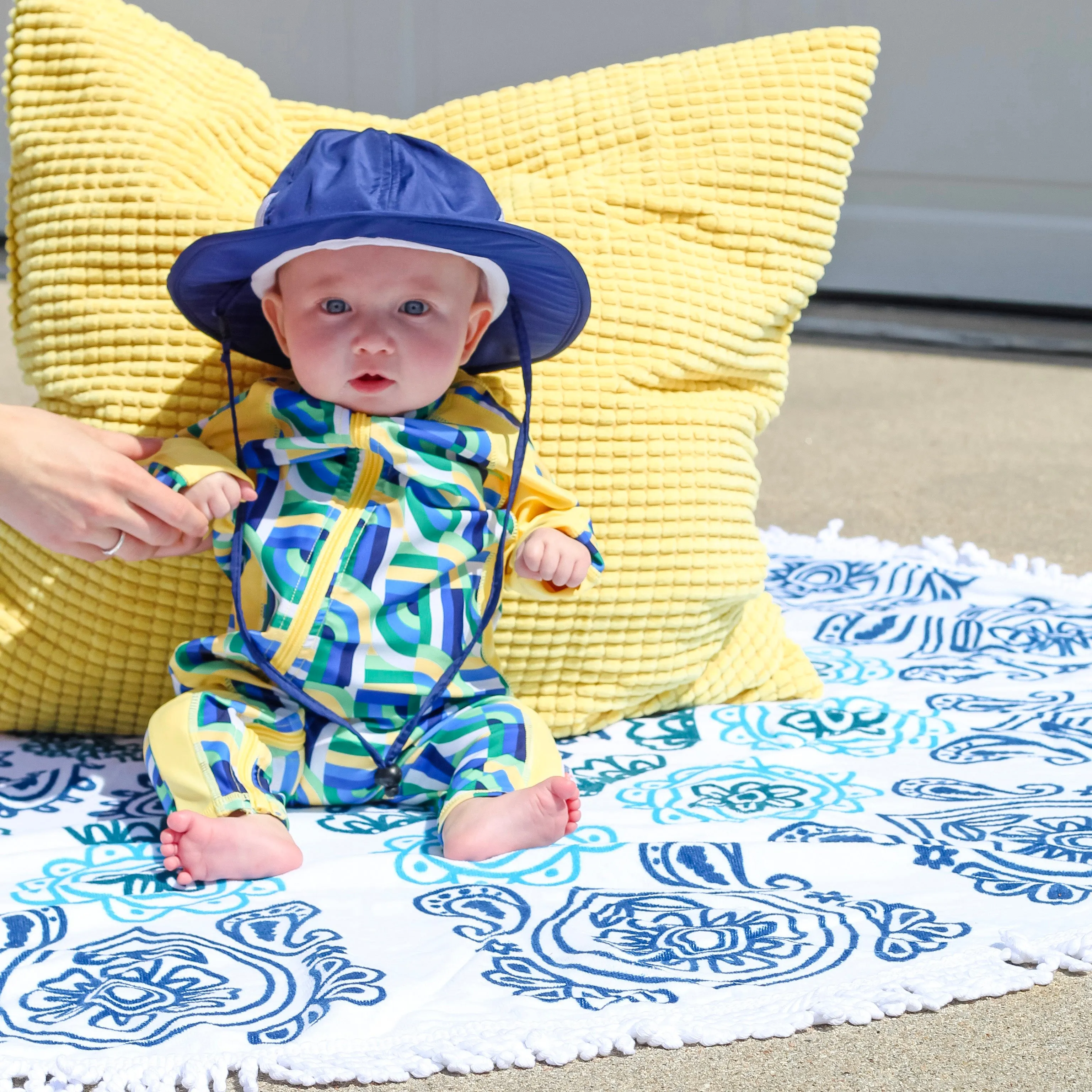 Round Beach Towel - "Ocean Blues"