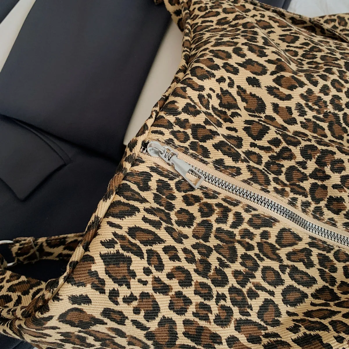 TEEK - Leopard Tote Bag