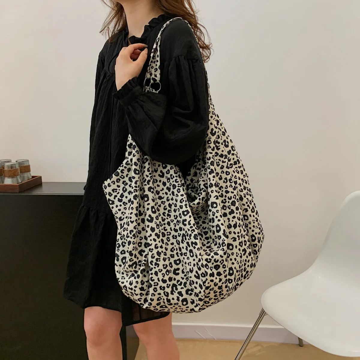 TEEK - Leopard Tote Bag